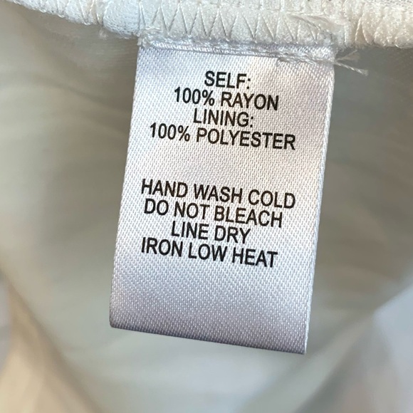 Lulu’s Sleeveless Backless Lace Cutout Maxi Dress White Rayon Boho Bridal - Picture 8 of 14